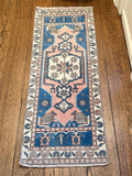 1’5”x3’11” Vintage Oushak longer mat