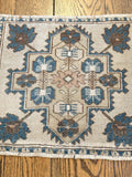 1’10”x1’10” Square Vintage Oushak Rug