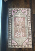 1’5” x 2’7” Mini