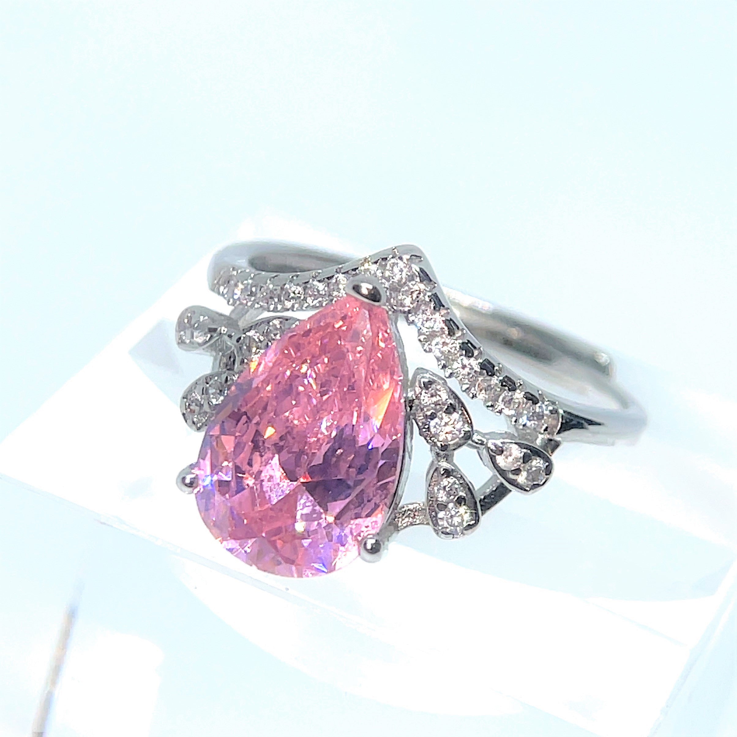 Prunella Ring
