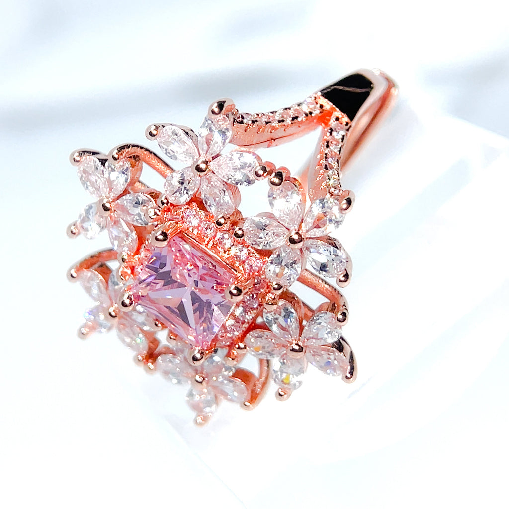 When Sakura Meets Snowflake Ring