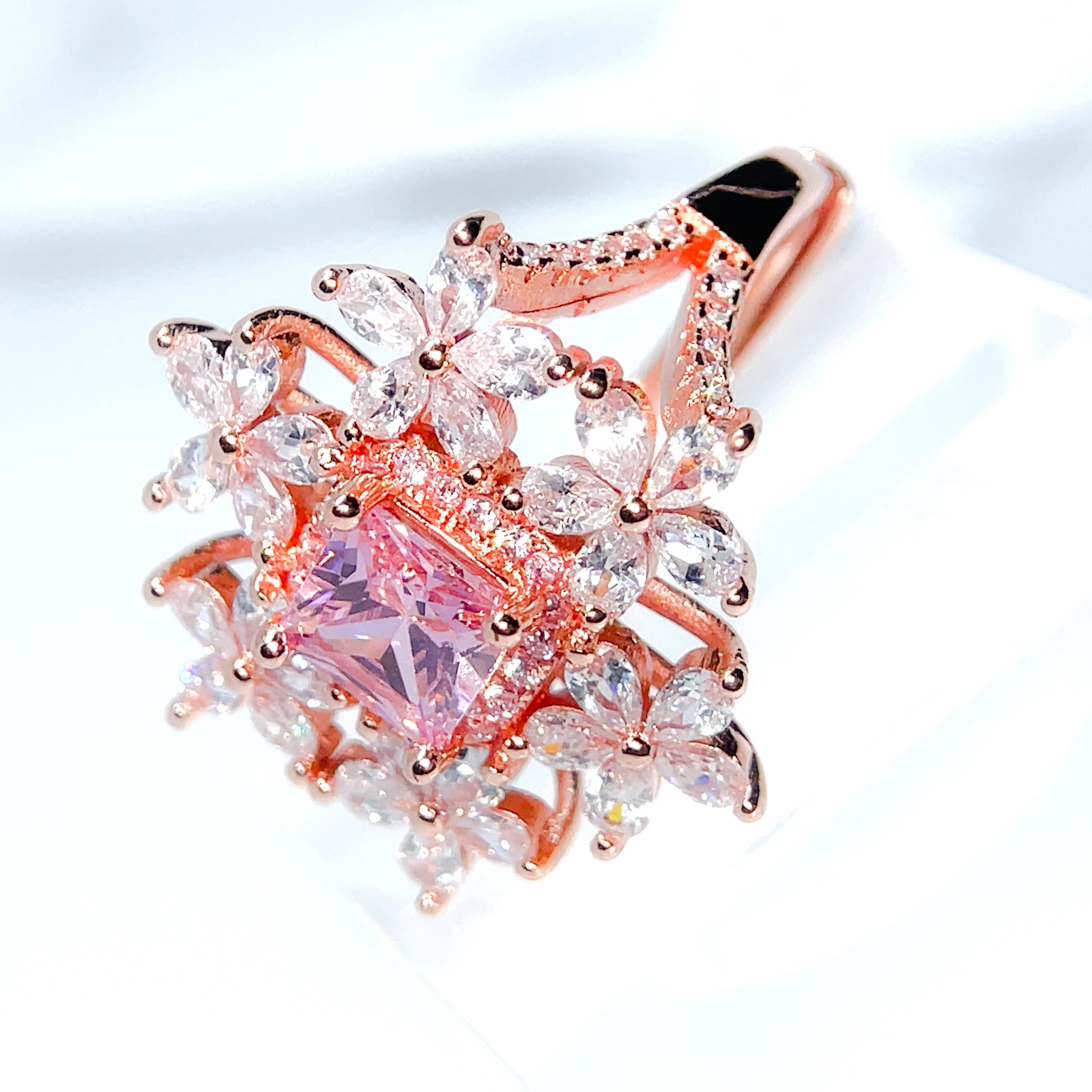 When Sakura Meets Snowflake Ring