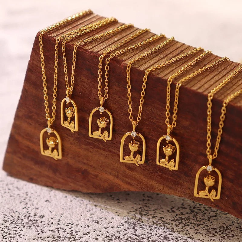 Dainty Belle Necklace