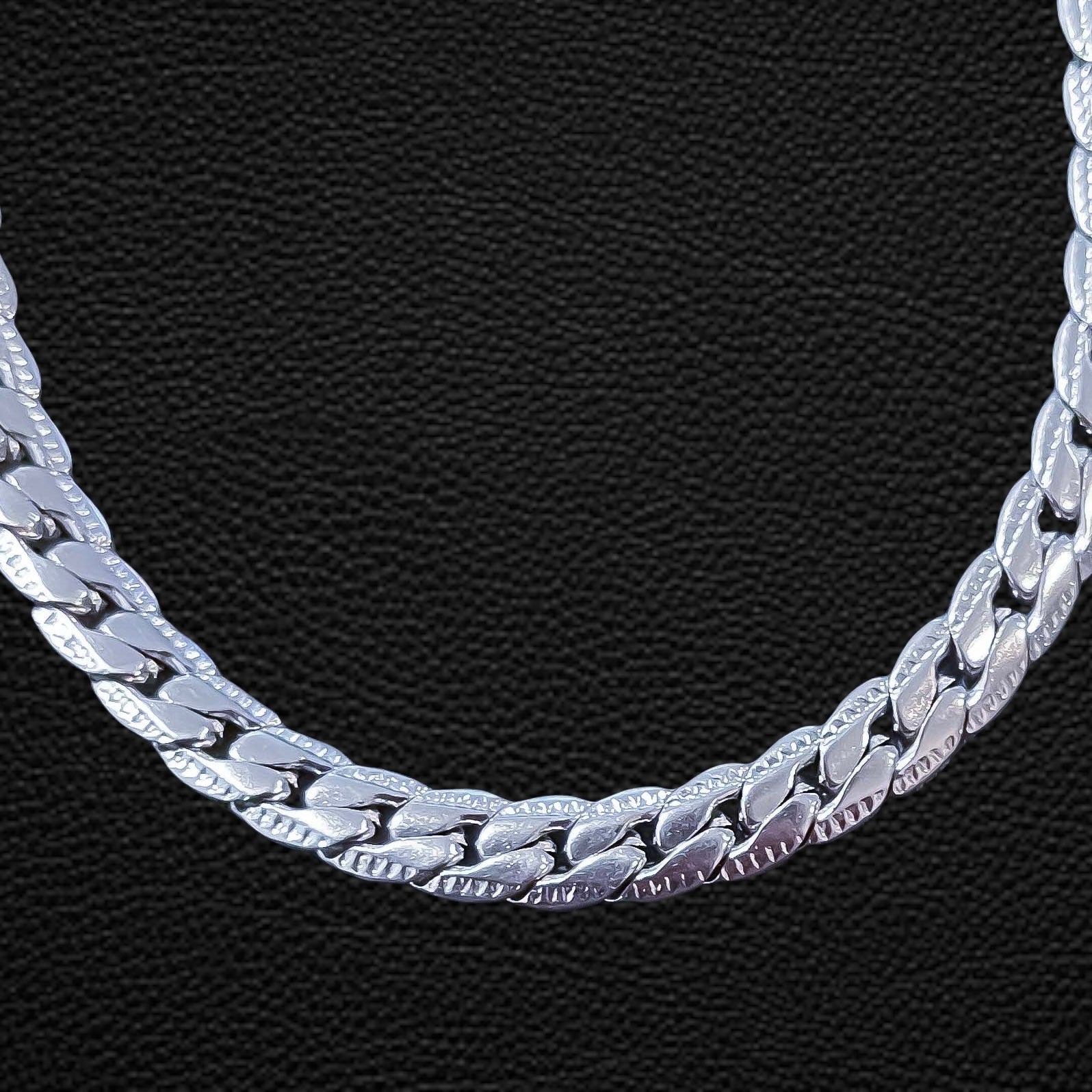 Cuban Chain Necklace