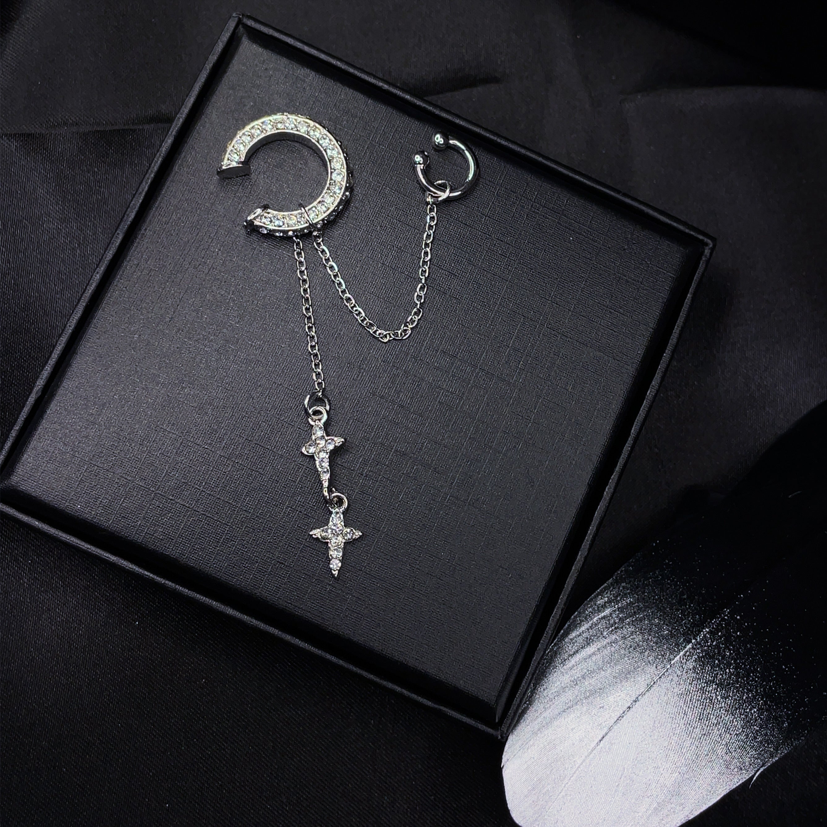 Star Drop Earcuff